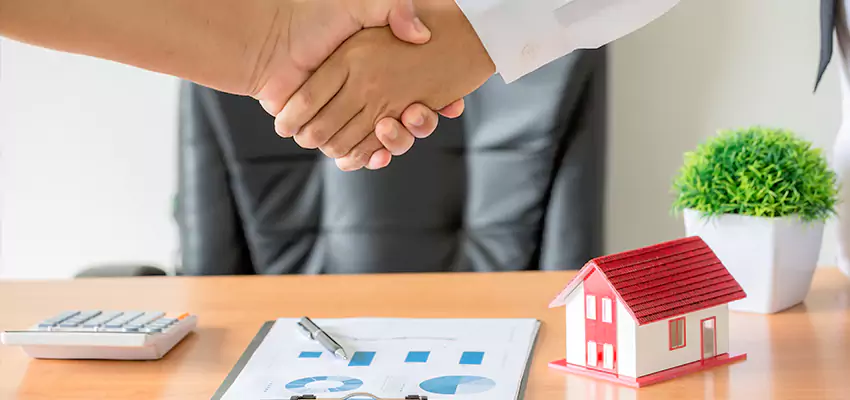 How We Determine Your Avoid Foreclosure Offer in Levittown, New York?