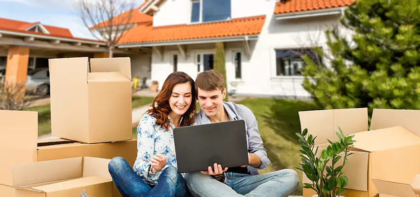 How We Determine Your Sell Townhouse Offer in Levittown, NY?