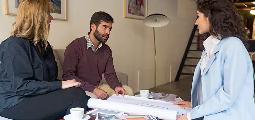 How We Determine Your Selling a House in Disrepair Offer in Levittown, NY?