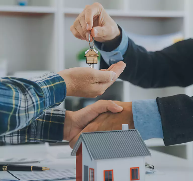 Top-Notch Company to Sell House Without Agent in Levittown, NY